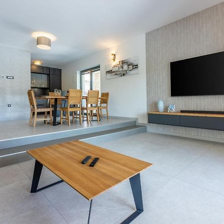 Villa Palma With Heated Private Pool Podhum Kültér fotó