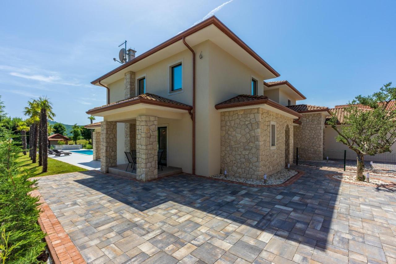 Villa Palma With Heated Private Pool Podhum Kültér fotó