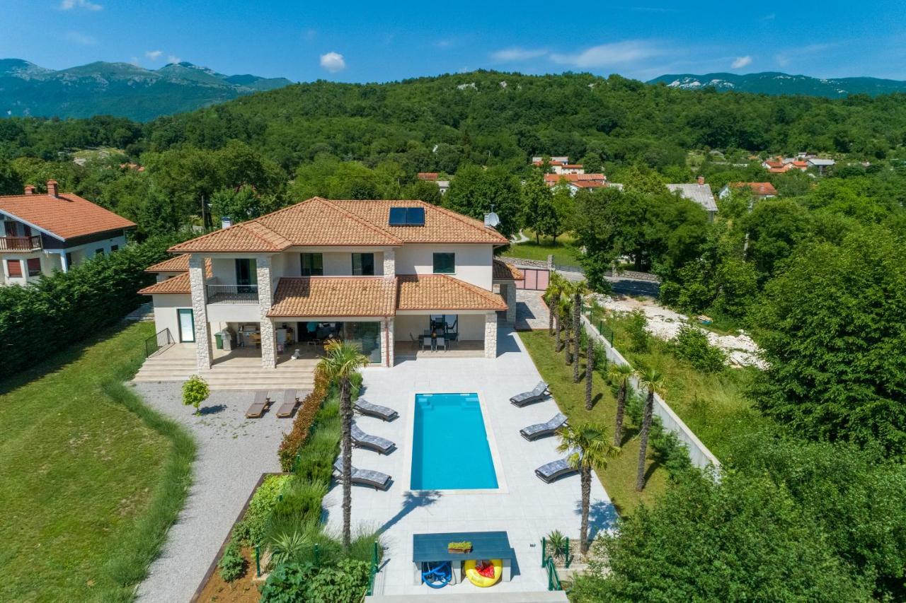 Villa Palma With Heated Private Pool Podhum Kültér fotó