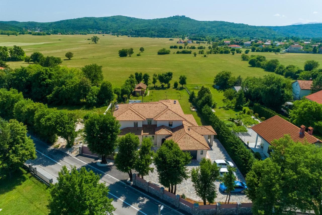 Villa Palma With Heated Private Pool Podhum Kültér fotó