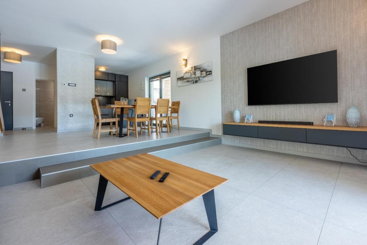 Villa Palma With Heated Private Pool Podhum Kültér fotó